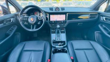 Porsche Macan S — photo 19