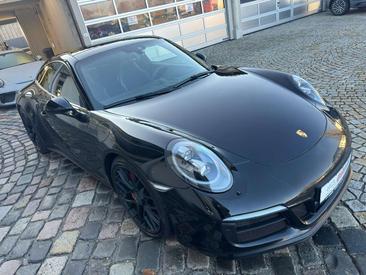 Porsche 991 I GTS — photo 10