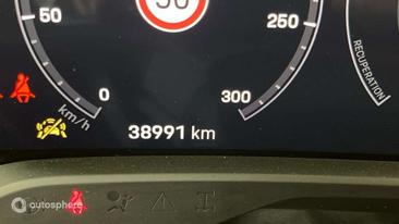 Porsche Taycan Turbo — photo 9