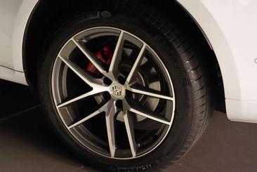 Porsche Macan Electrique S — photo 4