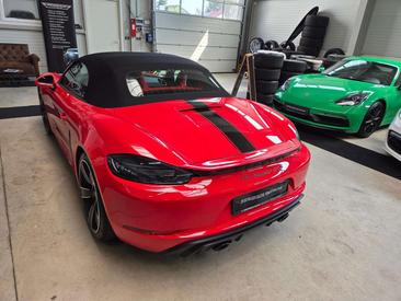 Porsche Boxster GTS — photo 11