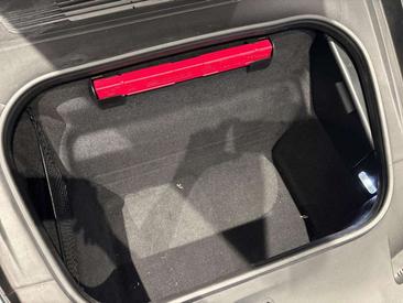 Porsche 991 I Carrera 4 — photo 8