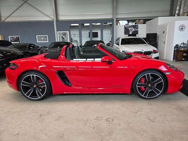 Porsche Boxster GTS — photo 18