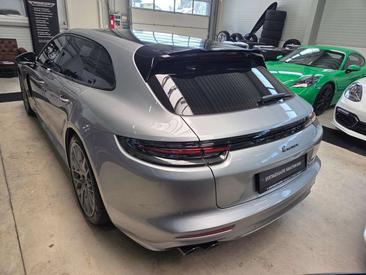 Porsche Panamera II GTS — photo 10