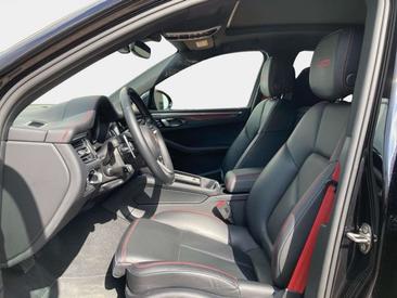 Porsche Macan Electrique GTS — photo 6