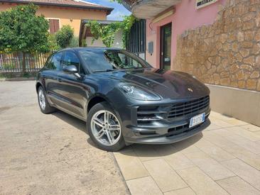 Porsche Macan Electrique Base — photo 24