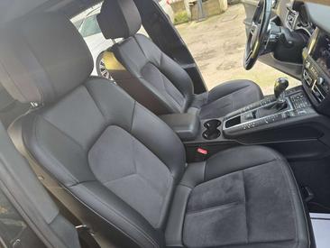 Porsche Macan Electrique Base — photo 26