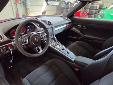 Porsche Boxster GTS — photo 29