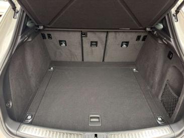 Porsche Macan Electrique S — photo 20
