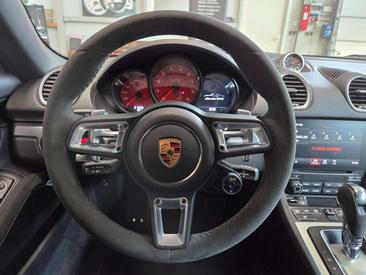 Porsche Boxster GTS — photo 31