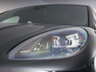 Porsche Macan Electrique Base — photo 11