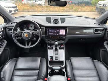 Porsche Macan Electrique S — photo 25