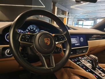 Porsche Cayenne III E-Hybrid — photo 7