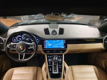 Porsche Cayenne III E-Hybrid — photo 8