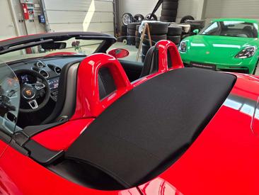 Porsche Boxster GTS — photo 41