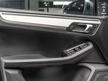 Porsche Macan Electrique Turbo — photo 20