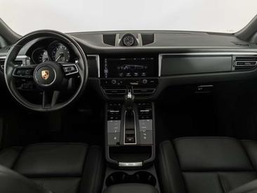 Porsche Macan Electrique Base — photo 6