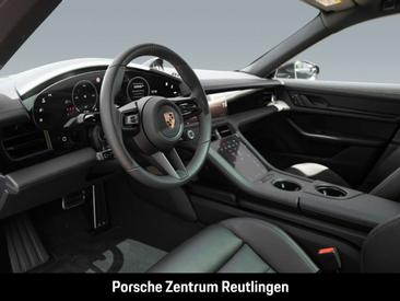 Porsche Taycan Black Edition — photo 4