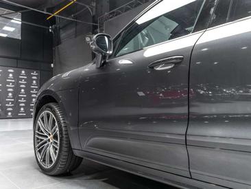 Porsche Macan Electrique Turbo — photo 35