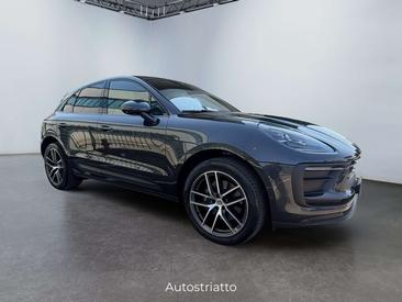 Porsche Macan Electrique Base — photo 3