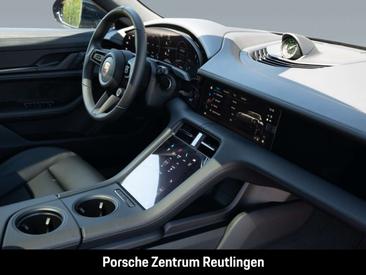Porsche Taycan Black Edition — photo 19