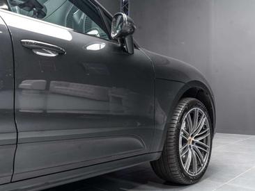 Porsche Macan Electrique Turbo — photo 47