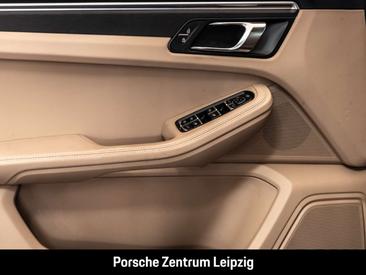 Porsche Macan Electrique GTS — photo 19