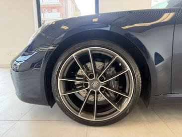 Porsche 992 I Carrera — photo 8