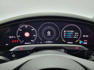 Porsche Taycan Turbo — photo 20