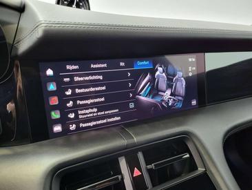 Porsche Taycan Turbo — photo 26