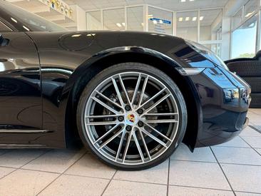 Porsche 718 Cayman — photo 6