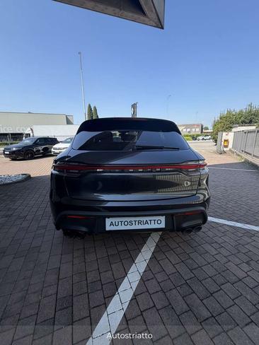 Porsche Macan Electrique Base — photo 25