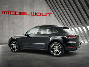 Porsche Macan Electrique Base — photo 4