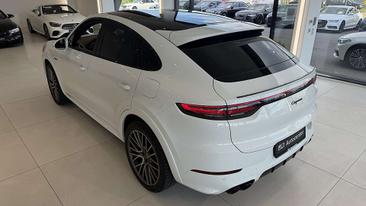 Porsche Cayenne III E-Hybrid — photo 9
