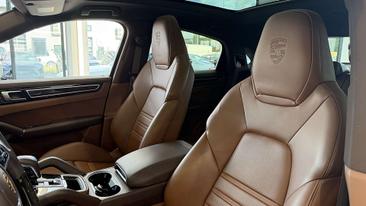Porsche Cayenne III E-Hybrid — photo 14