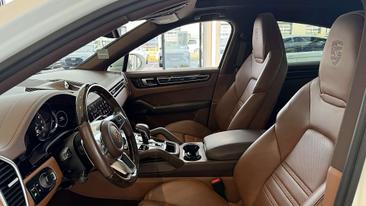 Porsche Cayenne III E-Hybrid — photo 15