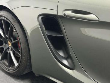 Porsche 718 Boxster GTS — photo 45