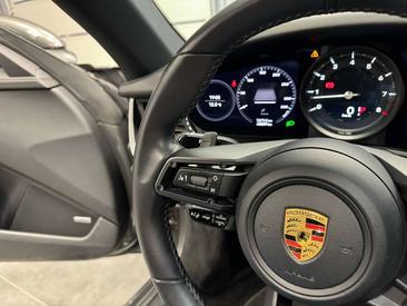 Porsche 992 II Carrera 4S — photo 18