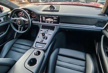 Porsche Panamera II GTS — photo 12