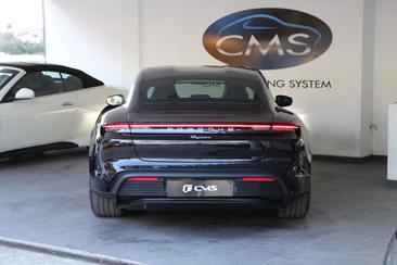Porsche Taycan — photo 3