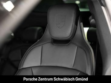 Porsche Taycan Black Edition — photo 22