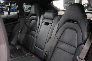 Porsche Panamera II E-Hybrid — photo 30