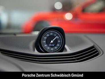 Porsche Taycan Black Edition — photo 31