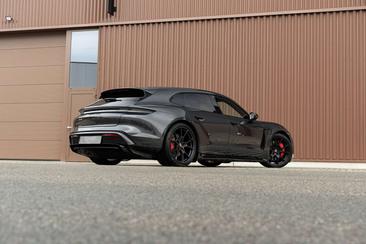 Porsche Taycan GTS — photo 4