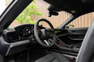 Porsche Taycan GTS — photo 5