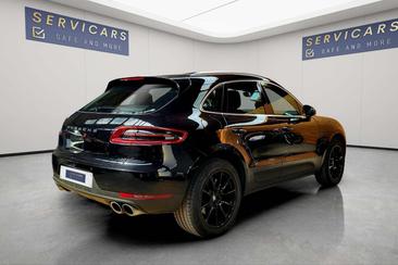 Porsche Macan S — photo 5