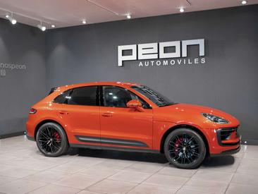 Porsche Macan Electrique S — photo 21