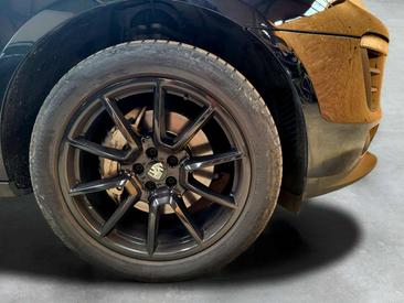 Porsche Macan S — photo 9