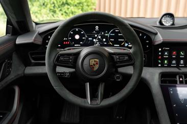 Porsche Taycan GTS — photo 23