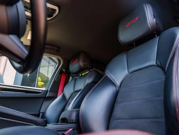 Porsche Macan GTS — photo 13